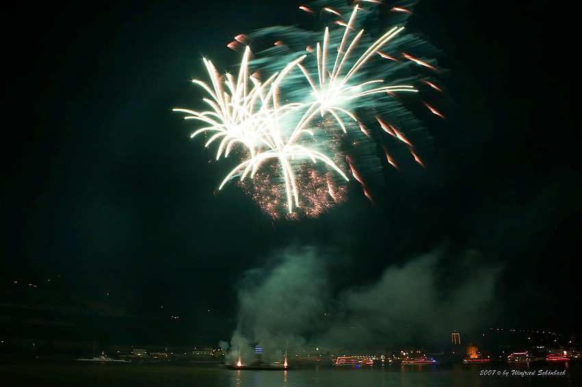 Rhein im Feuerzauber Rdesheim & Bingen ( 10 )