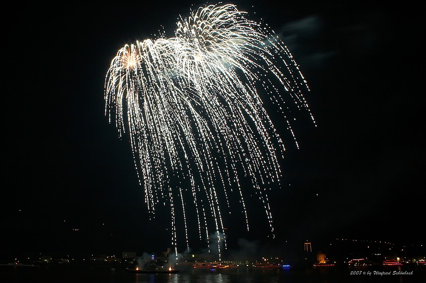 Rhein im Feuerzauber Rdesheim & Bingen ( 21 )