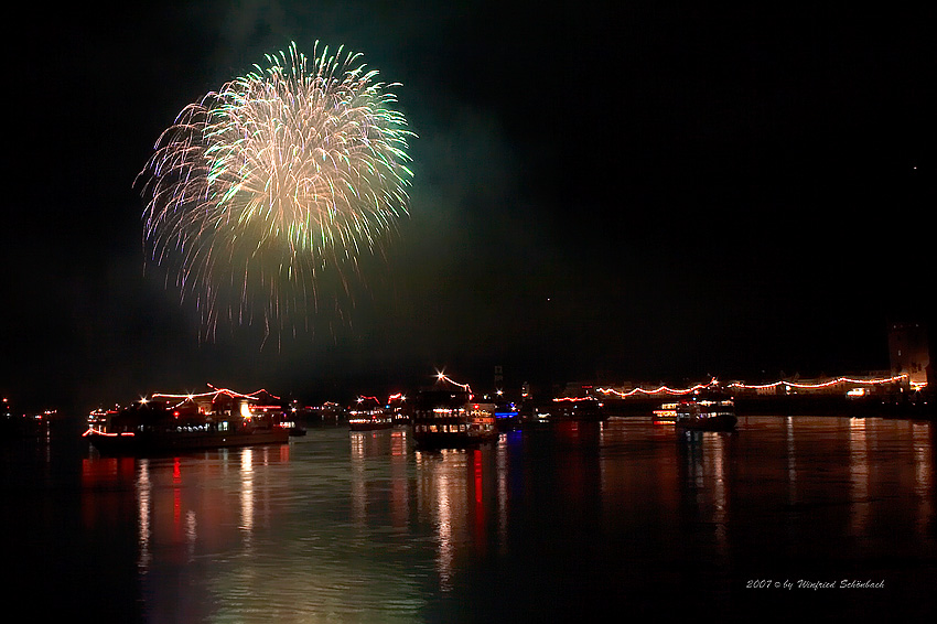 0069 - Rhein in Flammen 2007 in St. Goarshausen