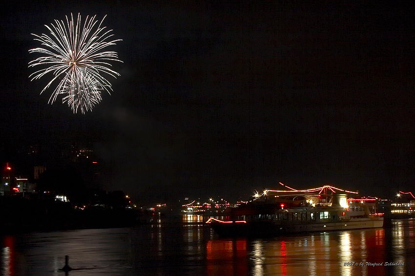 0076 - Rhein in Flammen 2007 in St. Goarshausen