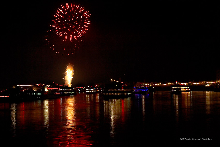 0082 - Rhein in Flammen 2007 in St. Goarshausen