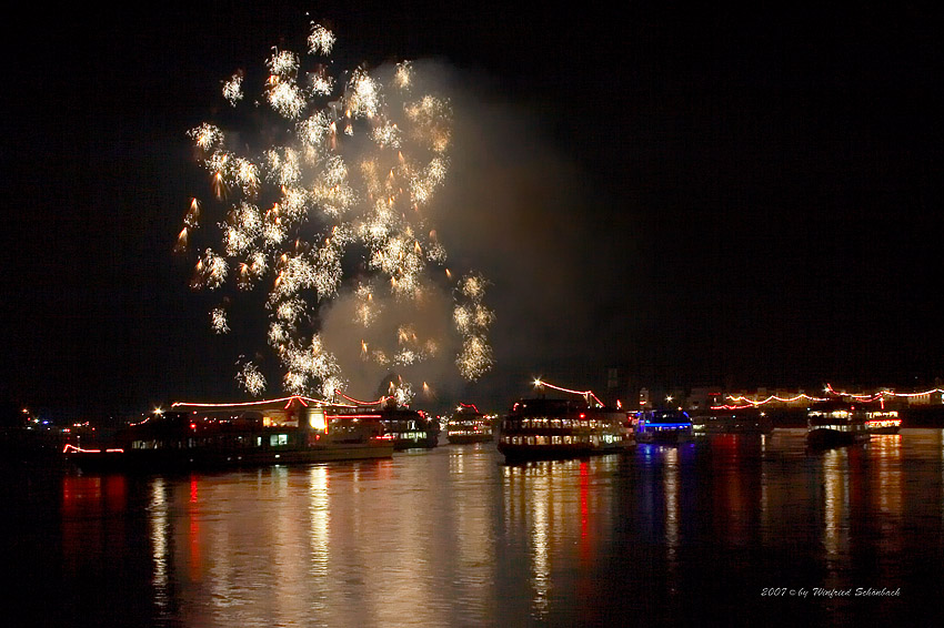 0094 - Rhein in Flammen 2007 in St. Goarshausen