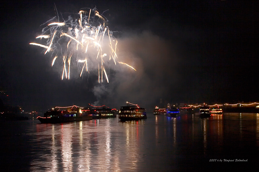 0100 - Rhein in Flammen 2007 in St. Goarshausen