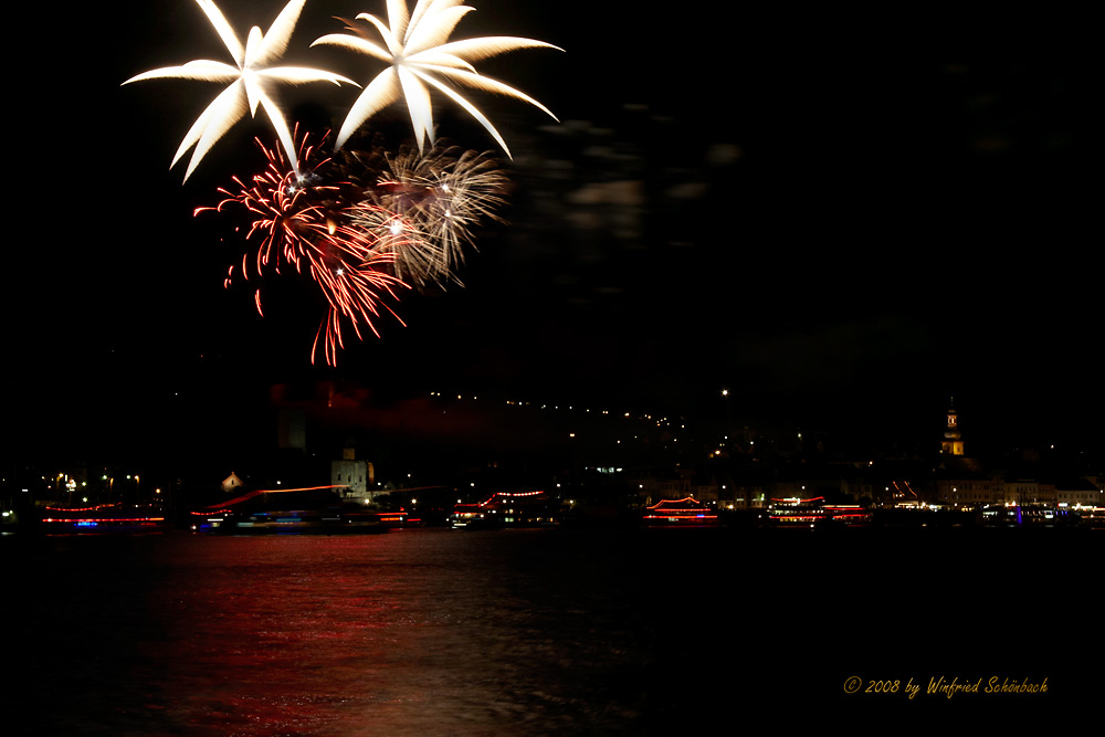 (025) Feuerwerk Panoramaweg, Rdesheim